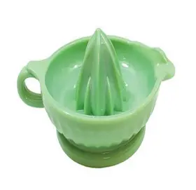 Hj224 Tablecraft Juicer With Handle 8.375 Inch X 6.125 2.375 Green