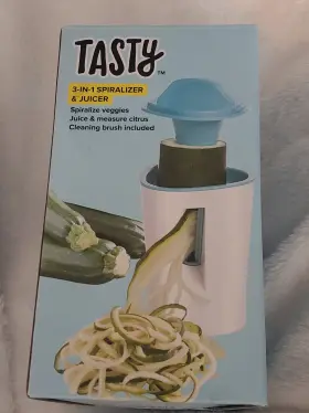 Tasty 741393559873 3-in-1 Spiralizer And Juicer