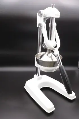 Fk5018 Titan Cast Iron Citrus And Pomegranate Juicer Manual Fruit Press