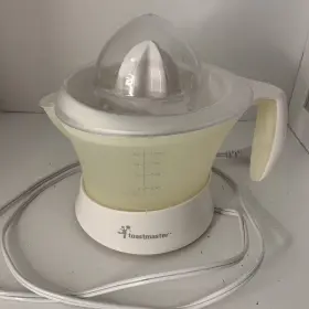 1109 Toastmaster 32 Oz Citrus Juicer Model #1109 Tested