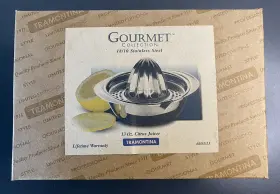Tramontina 016017660311 Gourmet Collection 18/10 Stainless Steel Citrus Juicer 6603/13