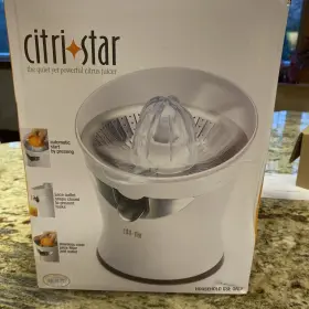 Tribest 009375710859 Citri Star Juicer . Cs 1000. New.never Used. Still Wrapped