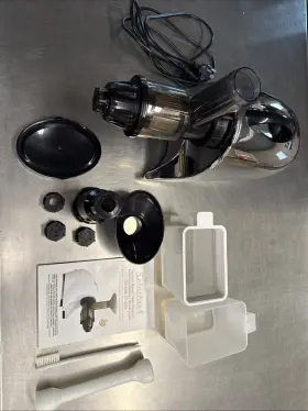 Ss-4250r-a Tribest Solostar 4 Horizontal Slow Masticating Juicer- Chrome Slightly Used. All Inc