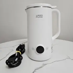 Vgpk-70 Vegapunk Vega Punk Nut Milk Maker Machine 20oz - Smart Automatic Cold And Hot