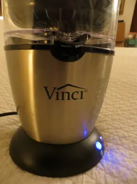 E19010 Vinci Juicer Hands Free Electric Citrus Machine Orange Lime Ship