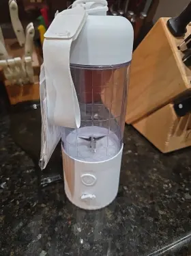 Es15-bb-ta Vivitar Portable Rechargeable Blender Bottle