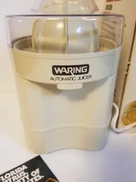 Jc110-8 Waring Citrus Juicer Electric Almond Two Size Reamers