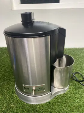 We100sa Waring Pro Health Juice Extractor Juicer Model We100sa- Stainless Steel