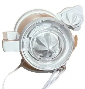 Wwja18 Westinghouse White 1 Liter Citrus Juicer #3