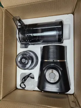 Sj60 Zasmira Slow Masticating Juicer Model Lightly Used
