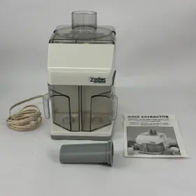 Yih-8820 Zodiac Electric Juice Extractor Works With Original Box