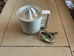 Braun Citromatic 2 Type MPZ-4 Electric Citrus Juicer Squeezer Press -vintage. Fixed Price $30.00.