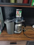 Breville The Fountain Cold XL/BJE830BSS1BUS1 1200W Centrifugal Juicer. Fixed Price $89.00.