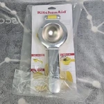 Kitchenaid Citrus Juice Press Squeezer For Lemons And Limes With Seed. Fixed Price $24.95.