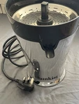 Sunkist SSJ-D1 Signature Series Commercial Juicer, 230 V Type Pin Plug Eu. Fixed Price $189.99.