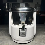 Waring Commercial Juice Extractor Professional Model 6001C 31JE27 Heavy Duty. Fixed Price $73.04.