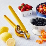 Chef'n Freshforce Lemon Juicer 2.0 - New. Fixed Price $20.99.