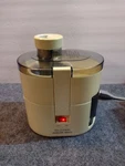 Hamilton Beach 395W Juice Extractor Small Kitchen Appliance Works Excellent. Fixed Price $21.00.