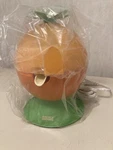 Maverick JE225 Electric Citrus Juicer Orange Shaped - New. Fixed Price $30.00.