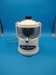 Vintage Factory Juicer 2000 White Tested. Fixed Price $40.00.