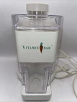 Salton Vitamin Bar: Deluxe Fruit & Vegetable Juicer Juicing. Fixed Price $12.00.