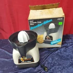 Proctor-silex Juicit Automatic Electric Citrus Juicer Model J101W Working C1975. Fixed Price $44.90.