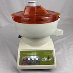 Vintage Sanyo Juicer Extractor Pulp Ejector Model SJ-5400 Tested Works. Fixed Price $24.99.