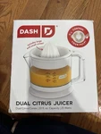 Dash Dual Citrus Juicer White With Pulp Control 20 Fl Oz Capacity 25 Watts New. Fixed Price $18.99.