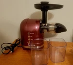 Famtop Slow Masticating Juicer. Fixed Price $20.00.