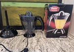 Parini Appliances Electric 34OZ Juicer Automatic Drive Two Cone Sizes Opened Box. Fixed Price $12.00.
