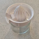Arrow Home Products 12 Oz Citrus Juicer Manual White Plastic Top Glass Bottom. Fixed Price $6.95.