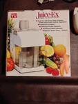 Super Extractor 32264 Machine Healthy Juicer By Celmark Nib. Fixed Price $27.00.
