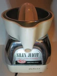 Vintage Working Proctor Silex Juicit Deluxe Electric Juicer #02711 Chrome Base. Fixed Price $34.95.