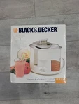 Black+decker JE1200 200-WATT Fruit Vegetable Juicer Extractor New Open Box. Fixed Price $30.60.