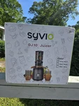 Syvio MP-802E Cold Press Juicer, Machine With 4.3" Feed Chute Black. Fixed Price $50.00.