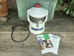 Omega Juicer Model 1000 Fruit Vegetable Centrifugal. Fixed Price $50.00.