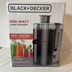 Black Decker Watt Fruit Vegetable Extractor Juicer JE2400BD New In Box. Fixed Price $39.95.