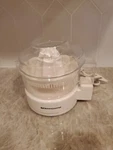 White Kitchen Gourmet Electric Juicer NT-9011. Fixed Price $21.95.
