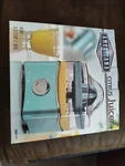 Americana Classics Citrus Juicer # AMC-CJ1 3.3 Cup Blue/green Open Box New. Fixed Price $20.00.