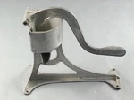 Vintage Universal L.f.&c. Manual Citrus Juicer Press - Heavy Duty Cast Aluminum. Fixed Price $25.99.