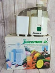 Vintage Juiceman Jr Automatic Extractor Fruit Vegetable (JM-1C) Complete. Fixed Price $30.00.