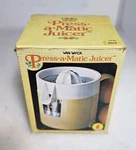 Vtg Van Wyck Press-a-matic Electric Juicer VW-66 Gold, 70'S Made In Japan-new. Fixed Price $89.00.