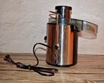 Joerid Extractor Juicer Stainless Steel 400W Untested. Fixed Price $12.00.