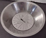 Vonshef Whole Fruit Juicer Replacement Centrifuge Filter Basket & Blade Assembly. Fixed Price $18.99.