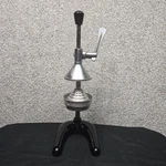 Vintage Cast Iron Aluminum Manual Citrus Juicer Press Silver Black Countertop. Fixed Price $39.99.