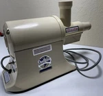Champion Juicer G5-NG-853S Plastaket Vintage Masticating Tested Works. Fixed Price $125.99.