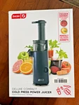 New Dash Deluxe Compact Cold Press Power Juicer W/frozen Dessert Attachment. Fixed Price $48.95.