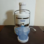 Jack Lalanne's Power Juicer Model # CL-003AP A+ Condition White. Fixed Price $99.00.