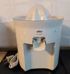 Braun Citromatic Deluxe Citrus Juicer 4155 White Maker - Good Condition. Fixed Price $29.99.