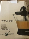 Cuisine Creatives Citrus Juicer Model K-07242 Electric Styled New Box. Fixed Price $7.28.